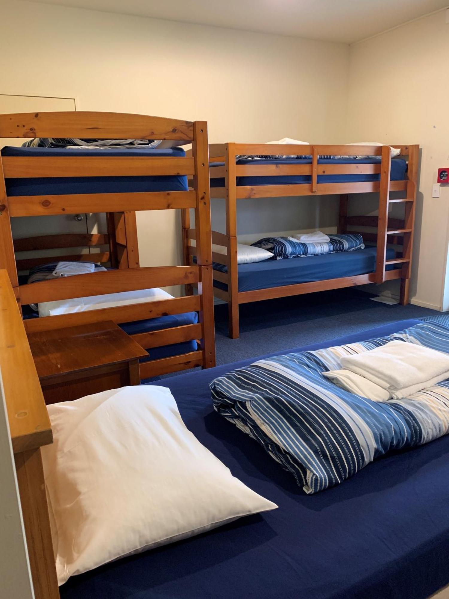 Haast River Motels & Holiday Park מראה חיצוני תמונה