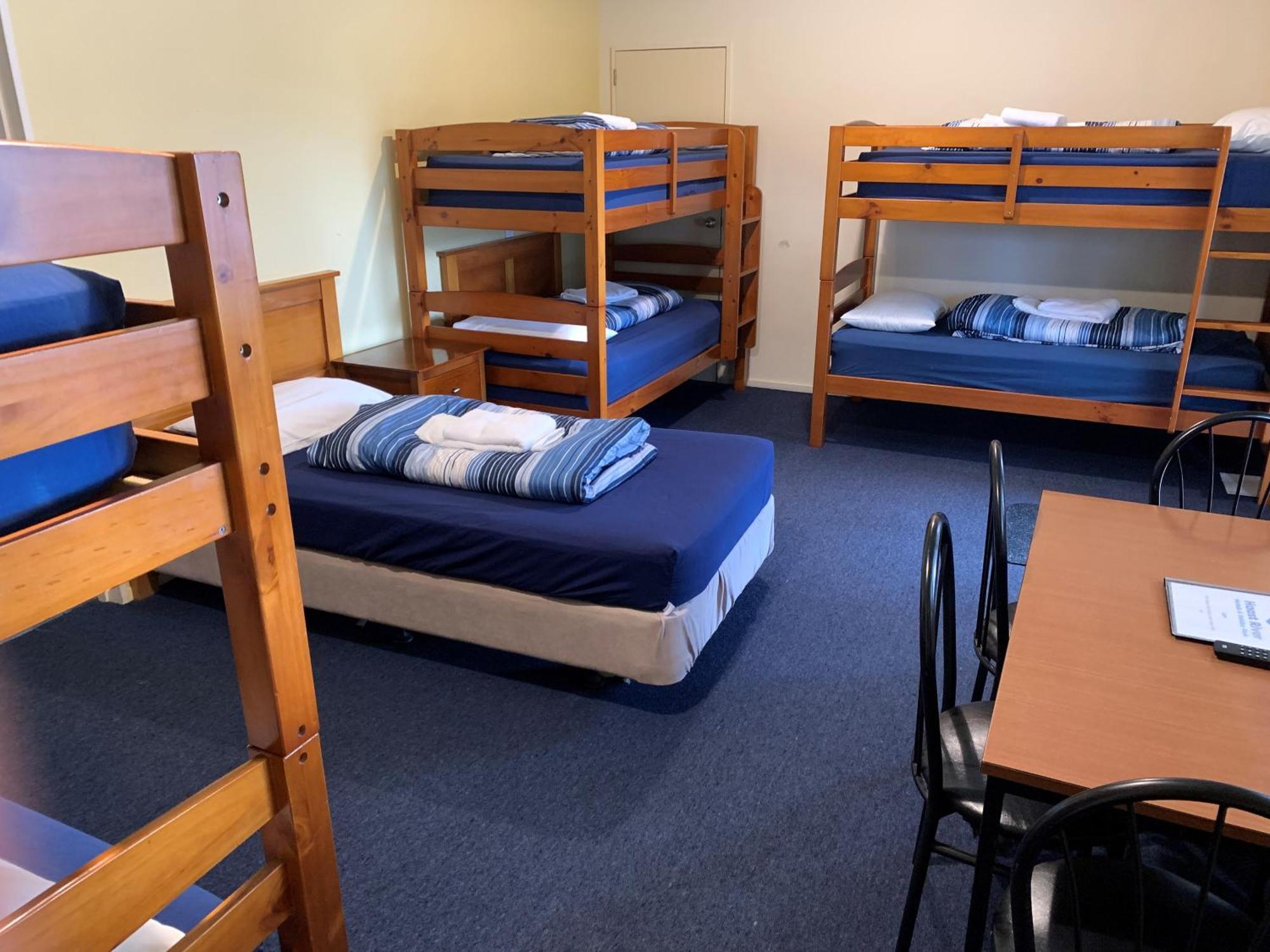 Haast River Motels & Holiday Park מראה חיצוני תמונה