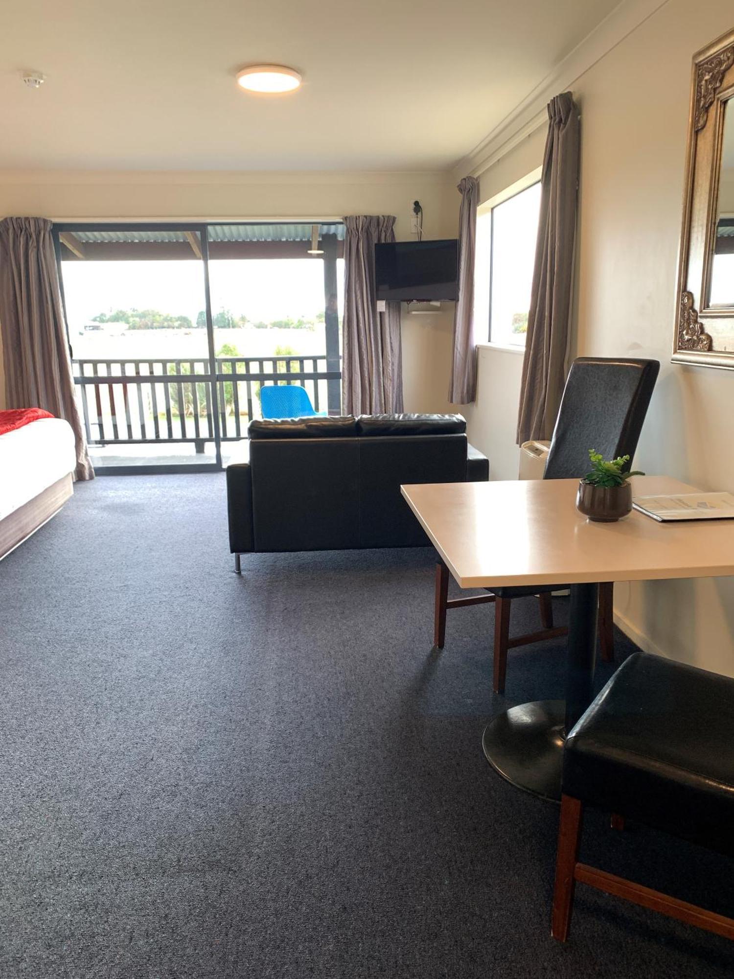 Haast River Motels & Holiday Park מראה חיצוני תמונה
