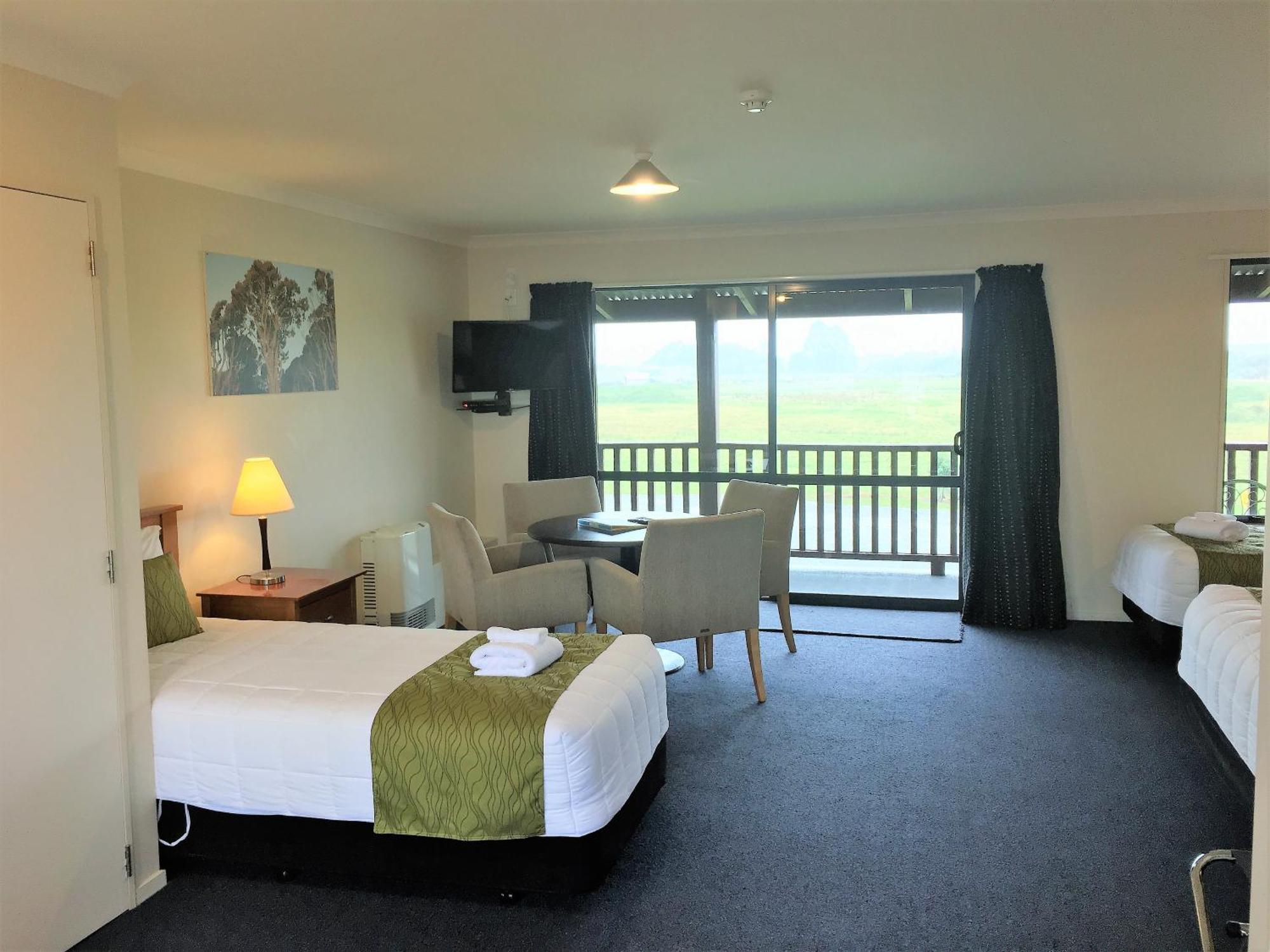 Haast River Motels & Holiday Park מראה חיצוני תמונה