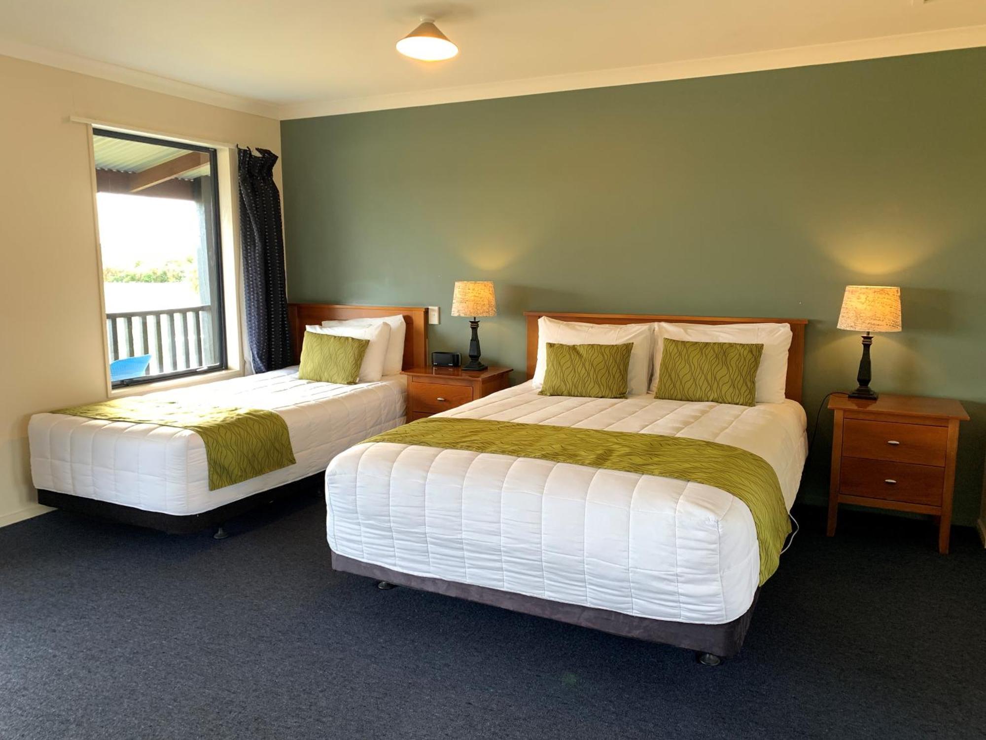 Haast River Motels & Holiday Park מראה חיצוני תמונה
