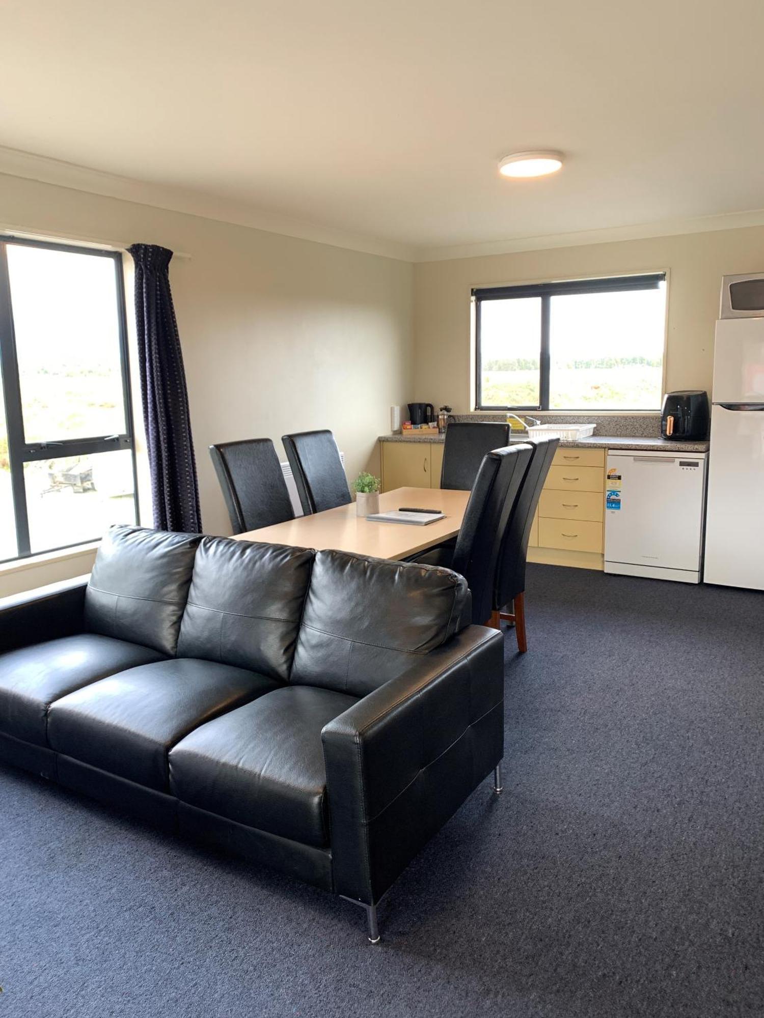 Haast River Motels & Holiday Park מראה חיצוני תמונה