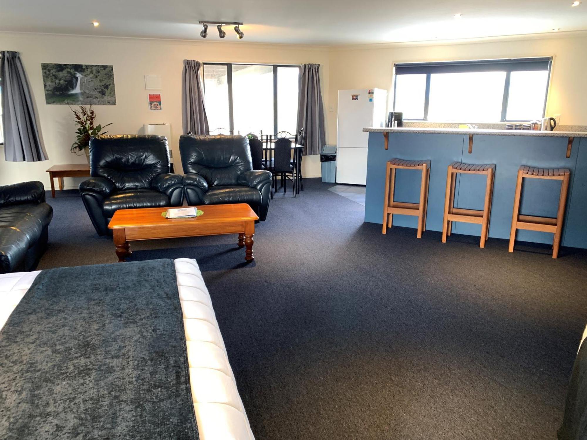 Haast River Motels & Holiday Park מראה חיצוני תמונה